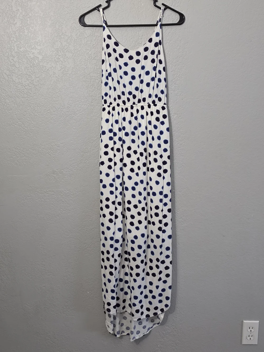 Old Navy White Maxi Dress Watercolor Style Blue Polka Dots Flowy Women XS - Picture 3 of 11